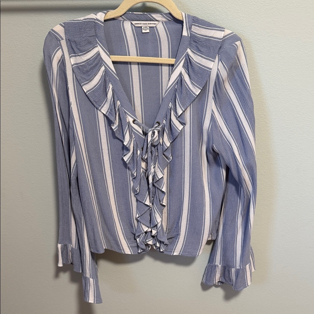 American Eagle Outfitters Blue & White Ruffle Tie-Front Blouse
